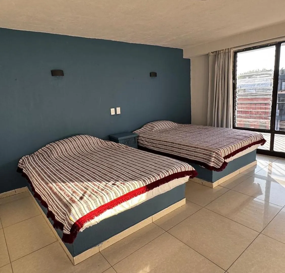 Hotel Nuevo Vallarta Zapopan 0*,